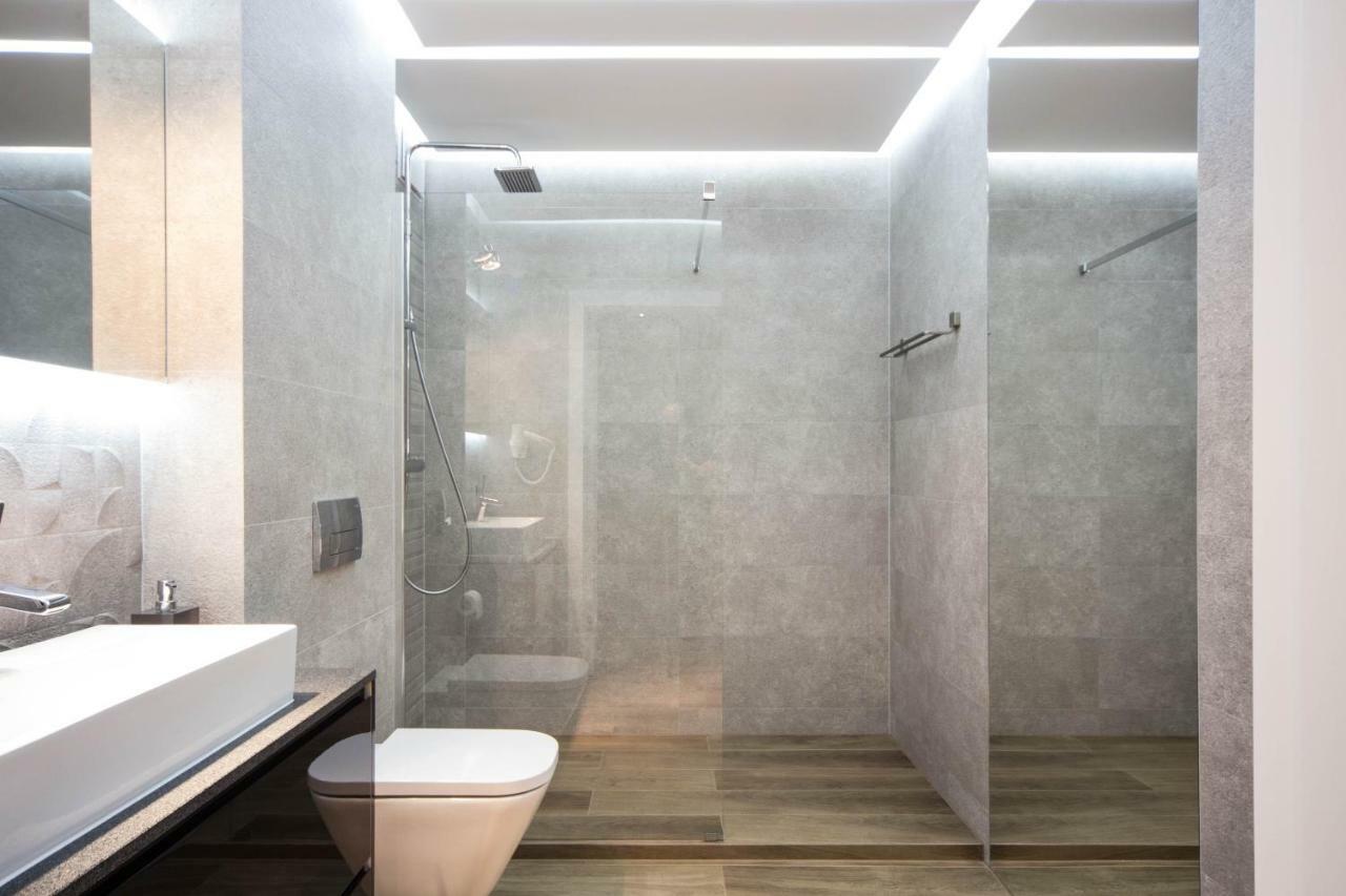 Nowoczesne Apartamenty W Centrum Krakowa Bagian luar foto